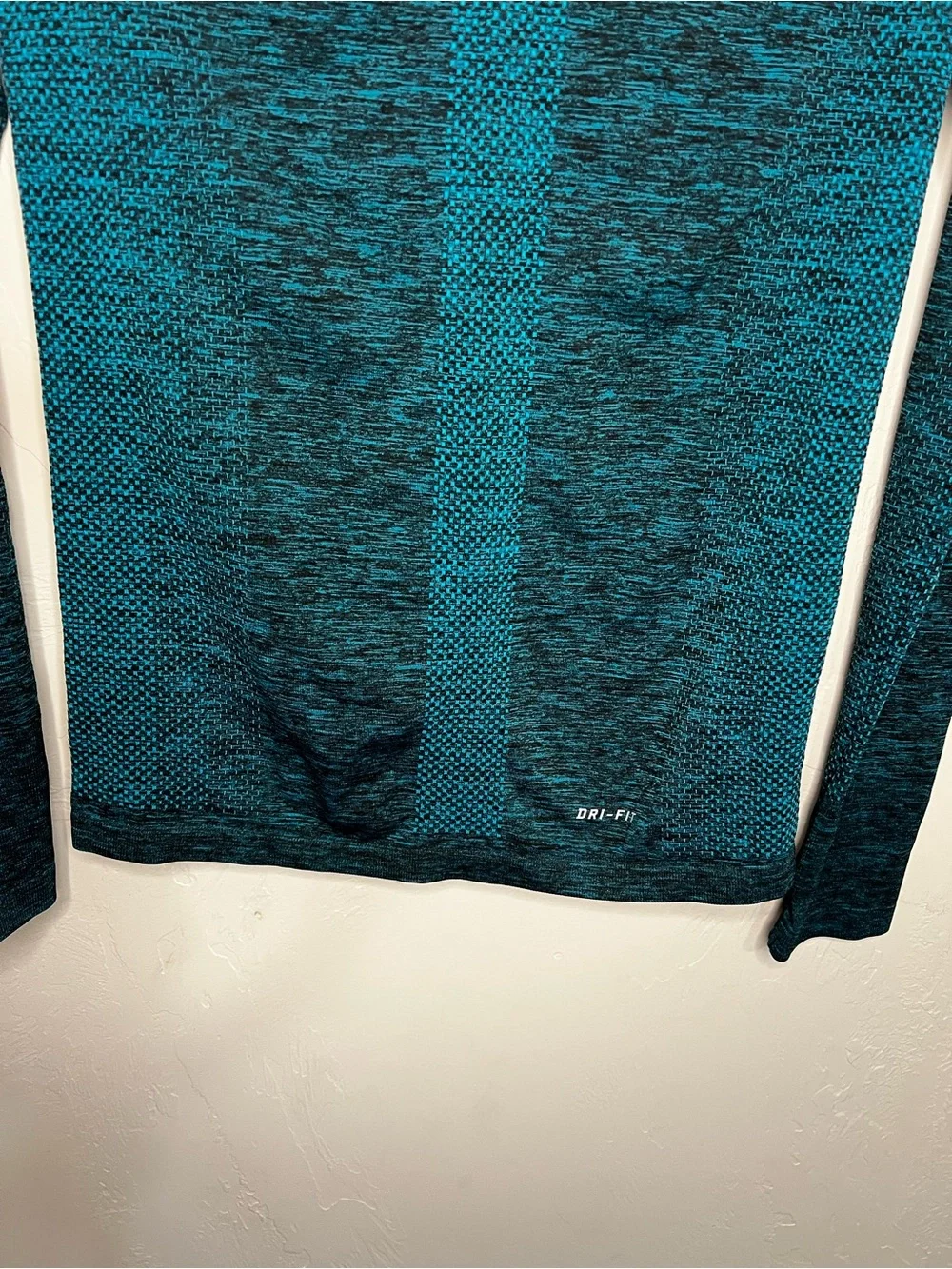 Nike Dri Fit Knit Long Sleeve Running Athletic‎ Teal Heathered Performance Top